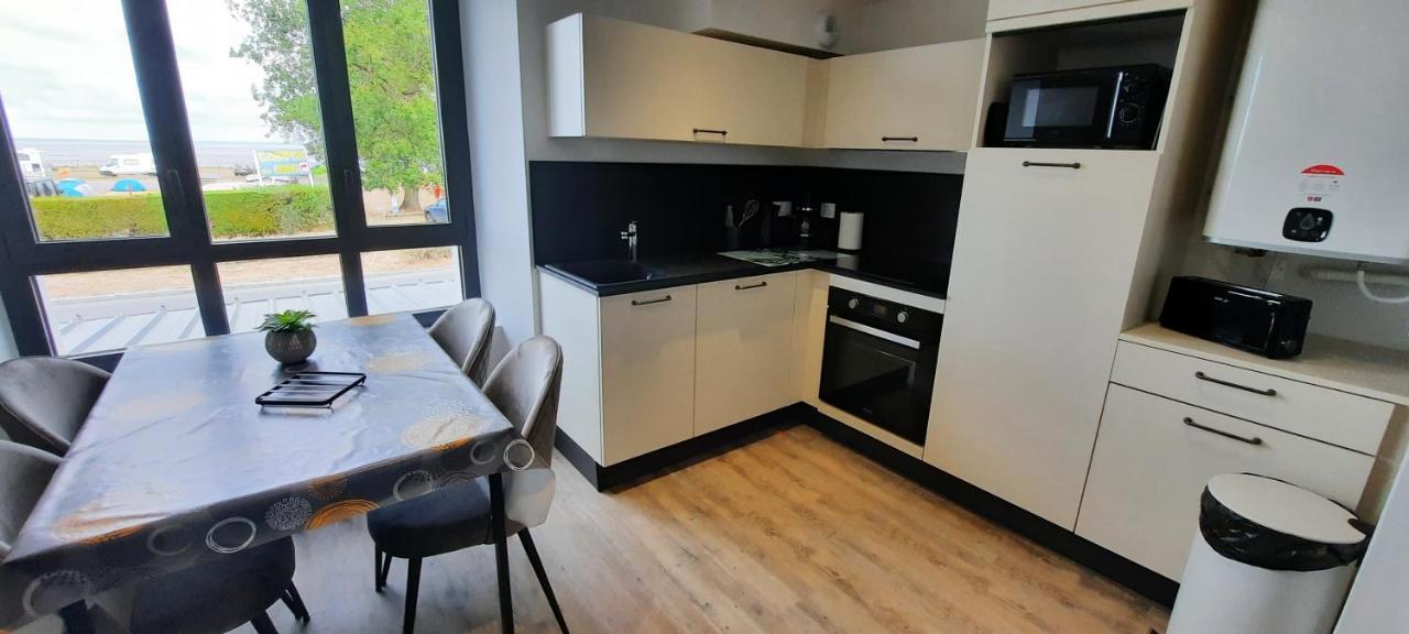 Les Appartements De La B 圣伯努瓦德斯昂德 外观 照片